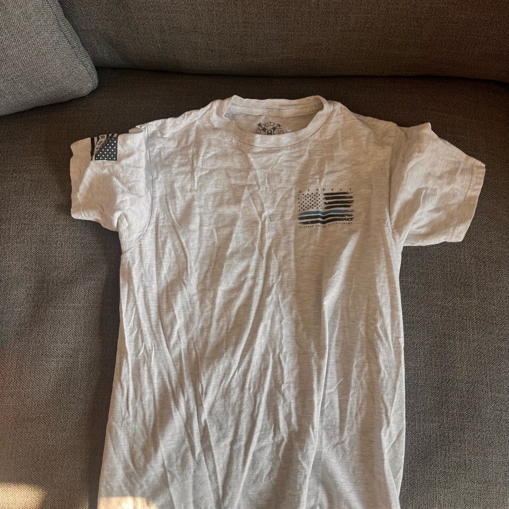 Men's Casual Gray Flag Tee